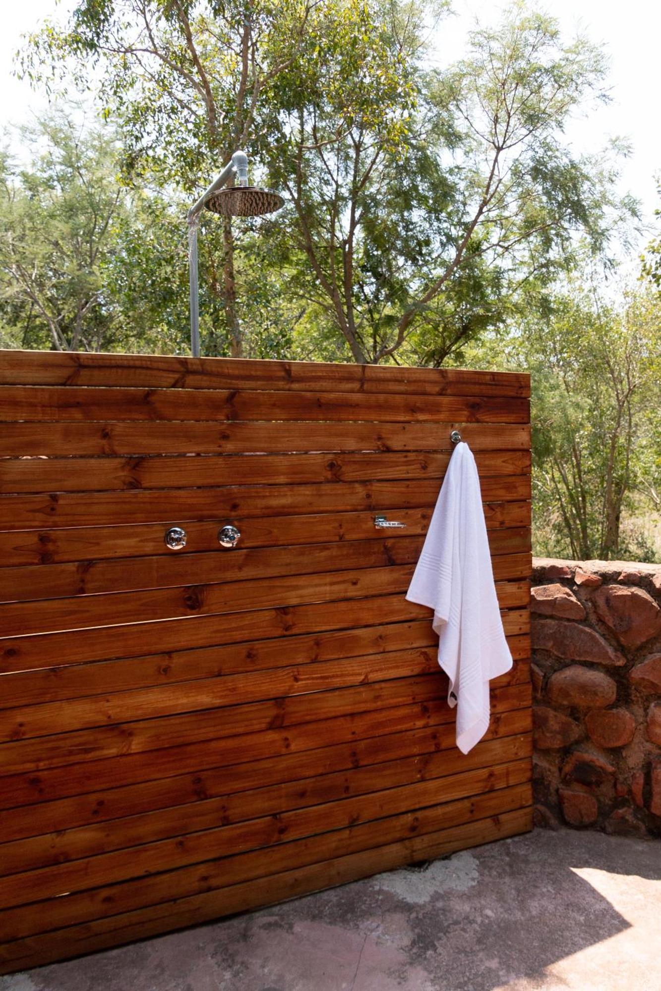 Mologa River Lodge Rust de Winter Exterior photo