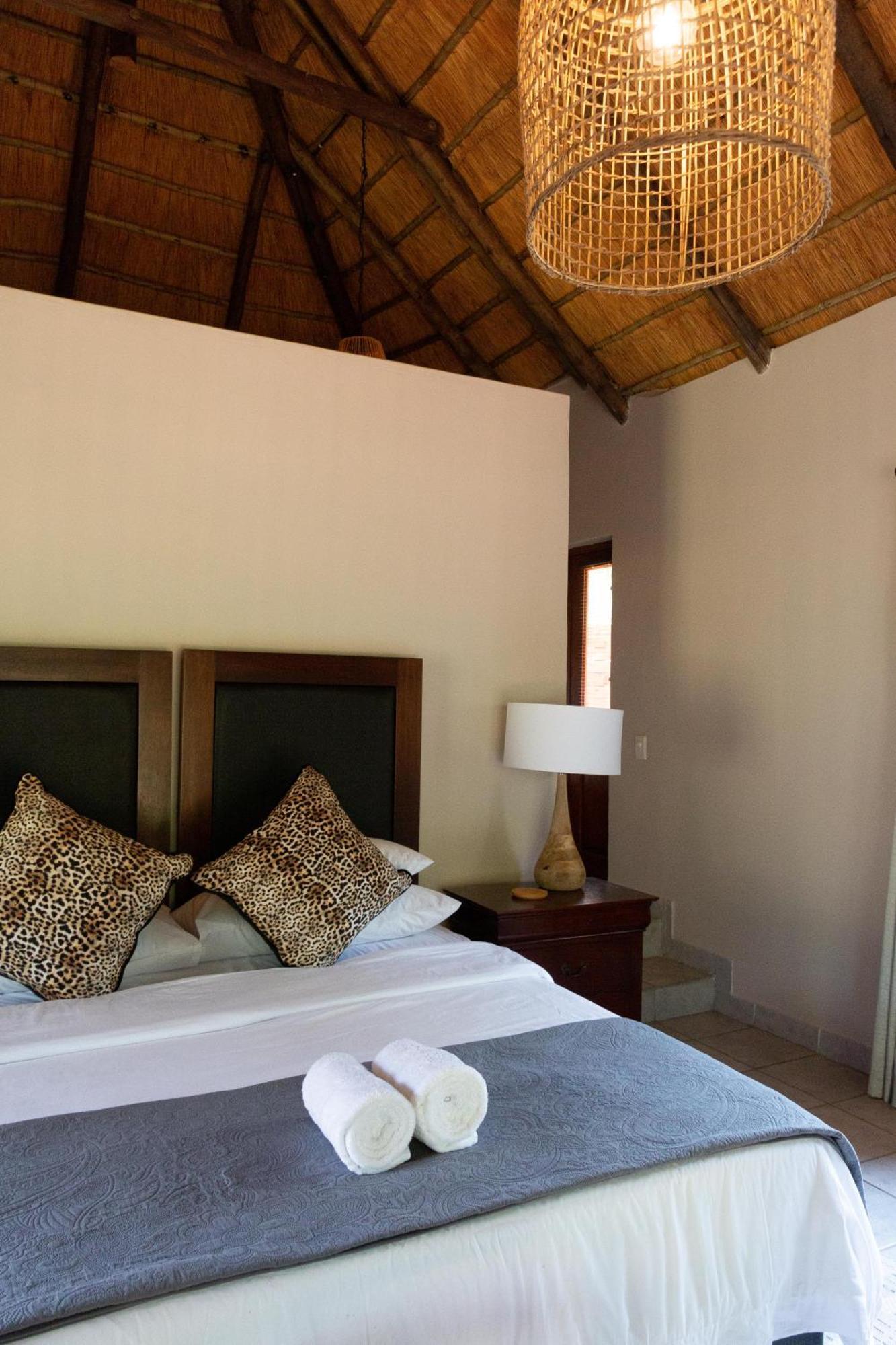 Mologa River Lodge Rust de Winter Exterior photo
