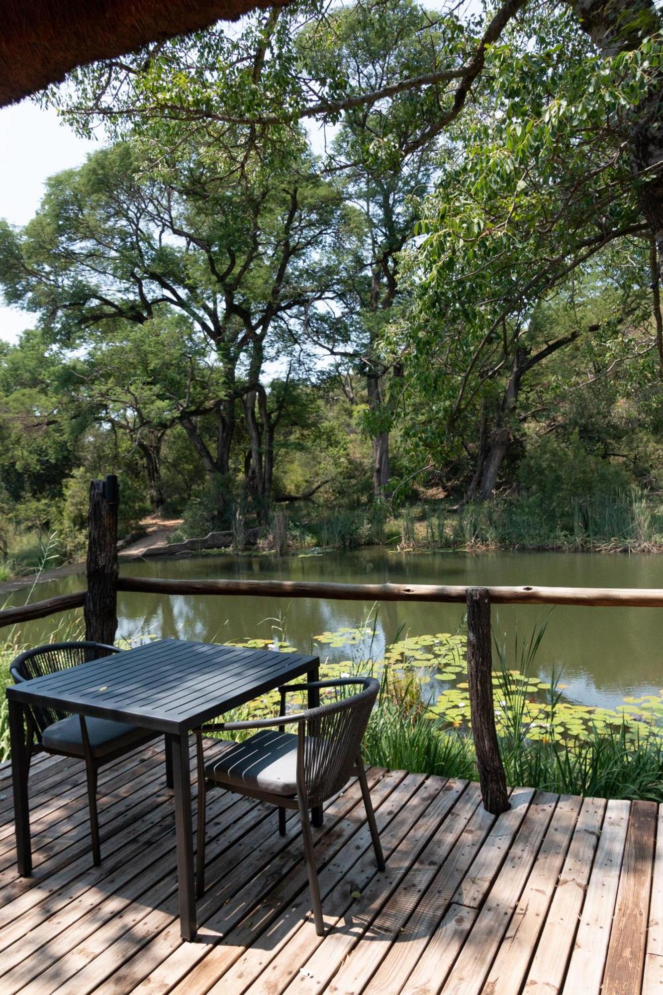 Mologa River Lodge Rust de Winter Exterior photo