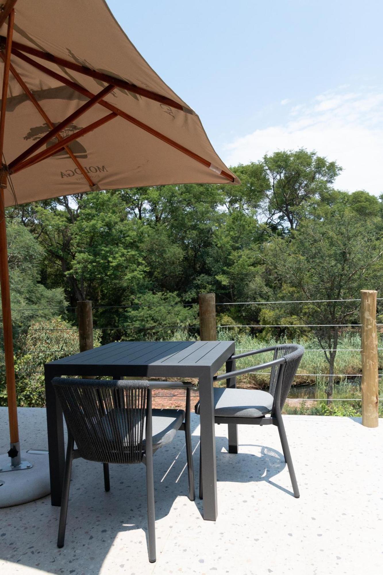 Mologa River Lodge Rust de Winter Exterior photo