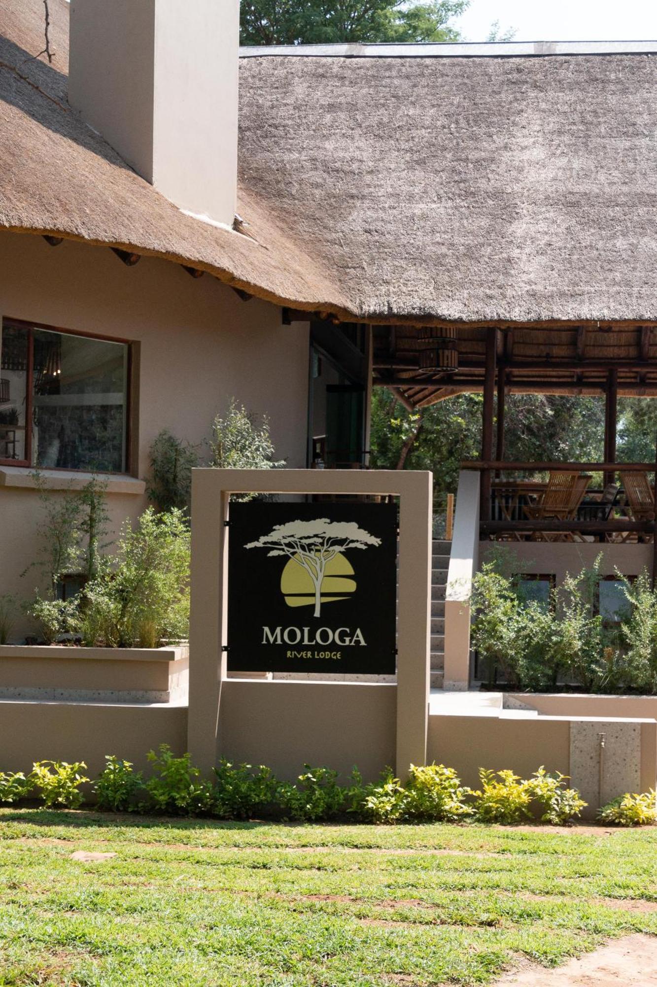 Mologa River Lodge Rust de Winter Exterior photo